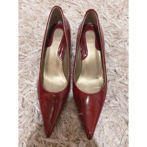 Deep red Nine West pumps